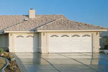 Master Garage Door Service Staten Island, NY 347-905-5049 - garage-gdr-17m